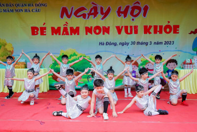 NGÀY HỘI " BÉ MẦM NON VUI KHỎE"