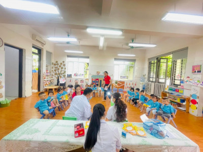 KHÁM SỨC KHỎE ĐỊNH KỲ CHO CÁC BÉ