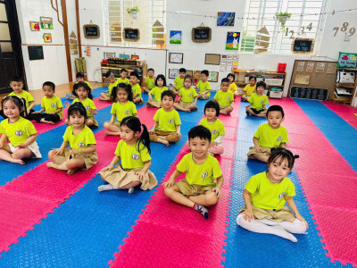 HOẠT ĐỘNG ÂM NHẠC