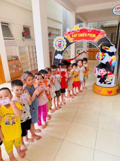 TRẢI NGHIỆM “ RẠP CHIẾU PHIM”